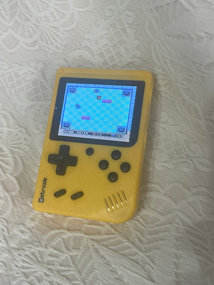 Retro Gaming Yellow